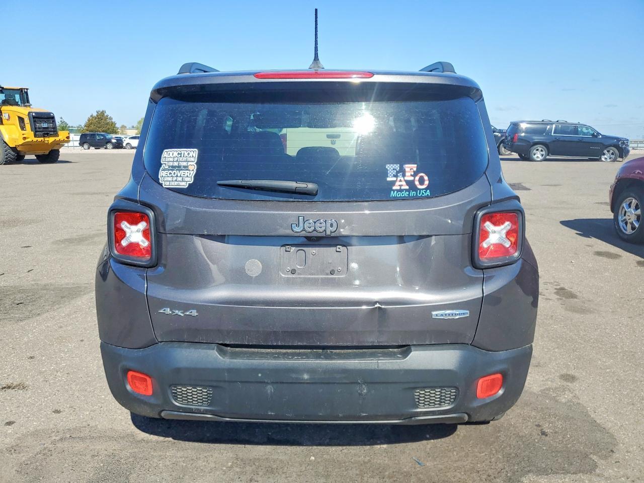 2016 Jeep Renegade Latitude - Фото 6