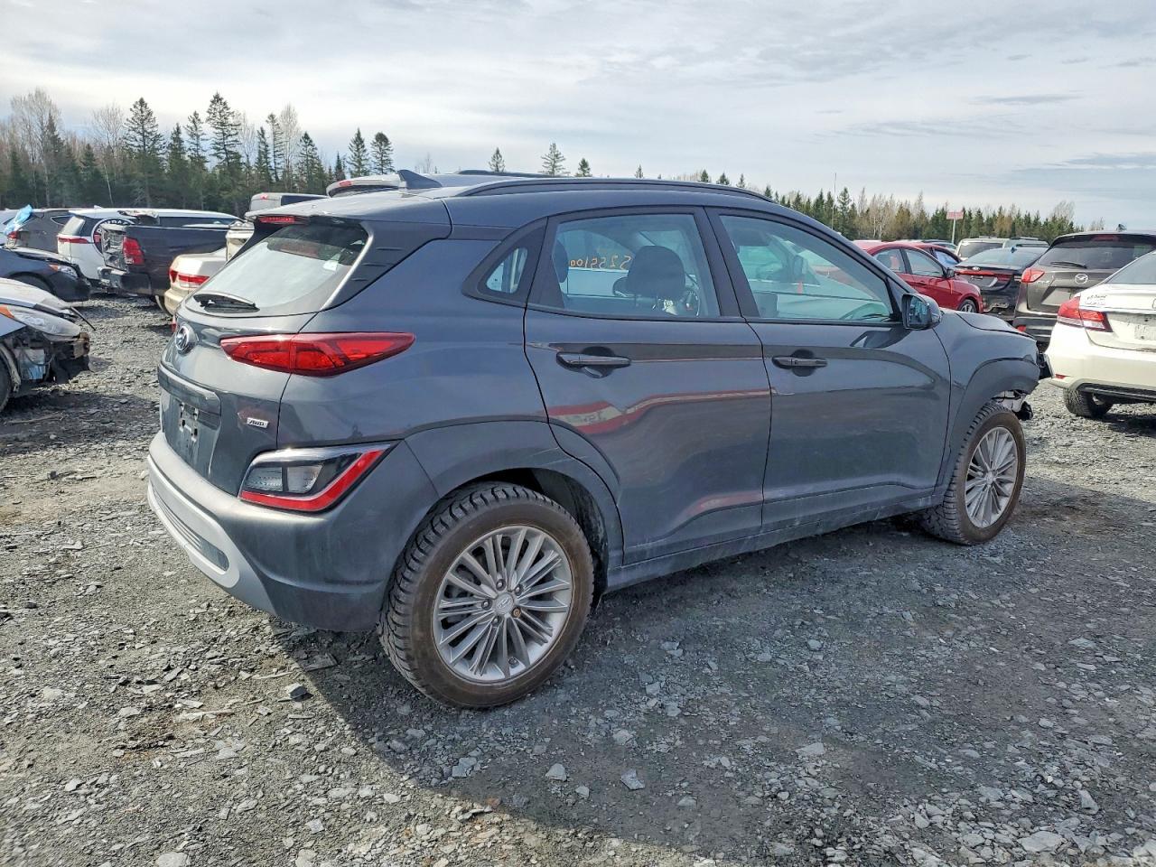 2023 Hyundai Kona Se - Фото 3