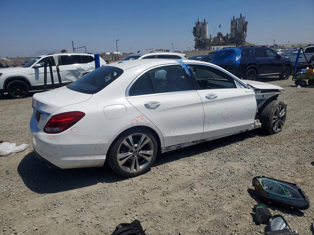 2018 Mercedes-Benz C 300 - Image 3