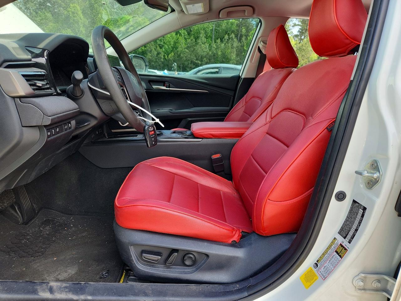 2025 Toyota Camry Le - Фото 7