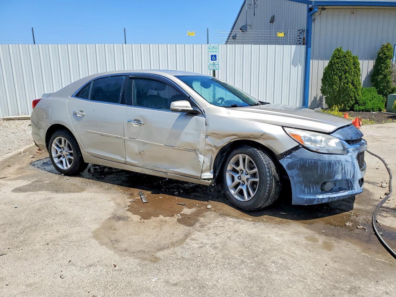 2015 Chevrolet Malibu 1Lt - Фото 4