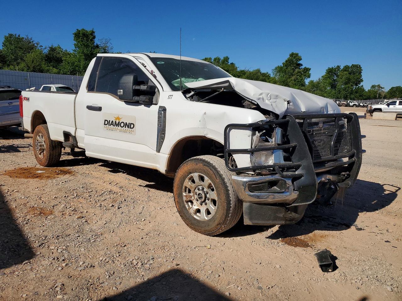 2024 Ford F250 Super Duty - Image 4