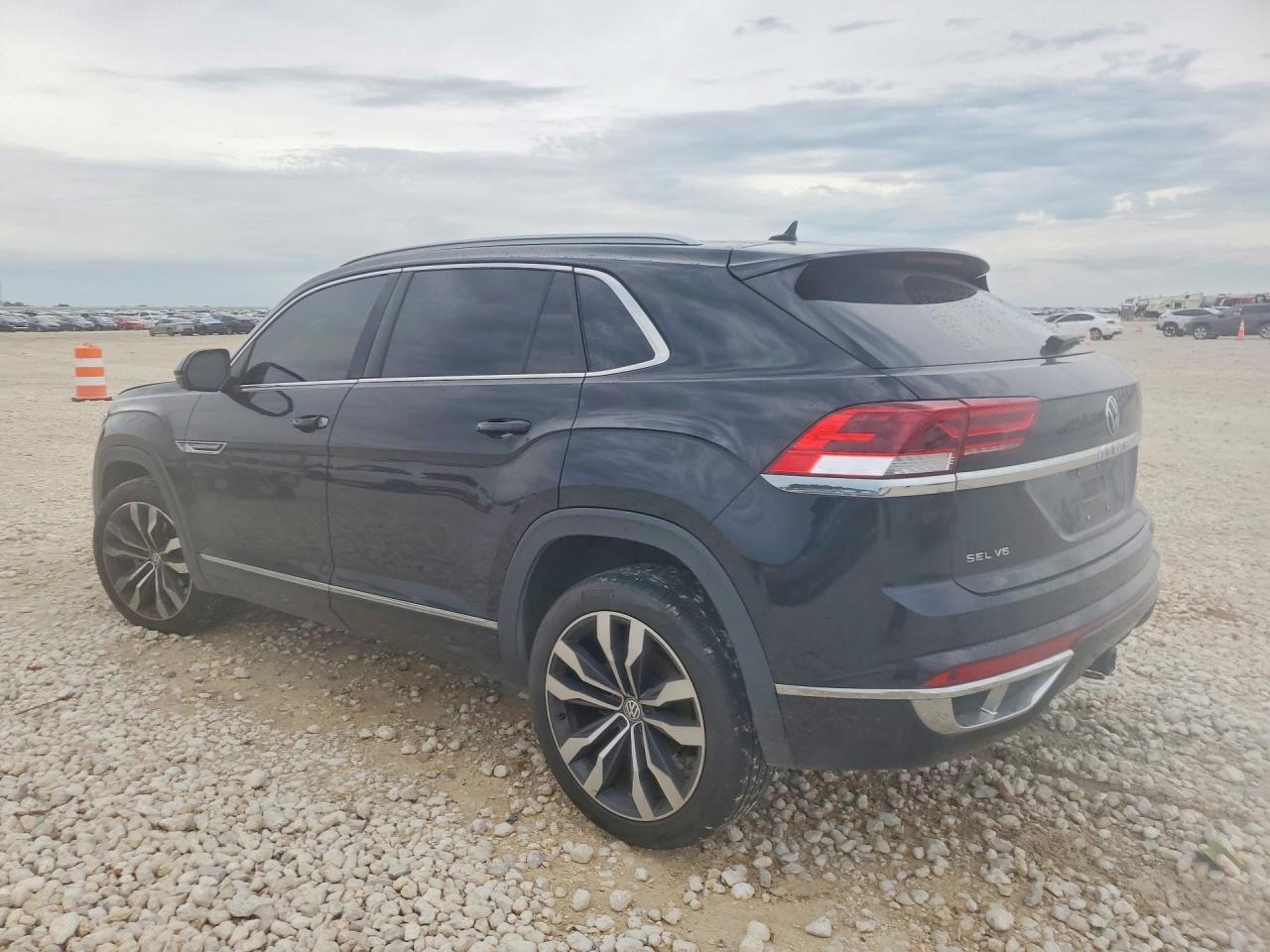 2020 Volkswagen Atlas Cross Sport Sel Premium R-Line - Фото 2