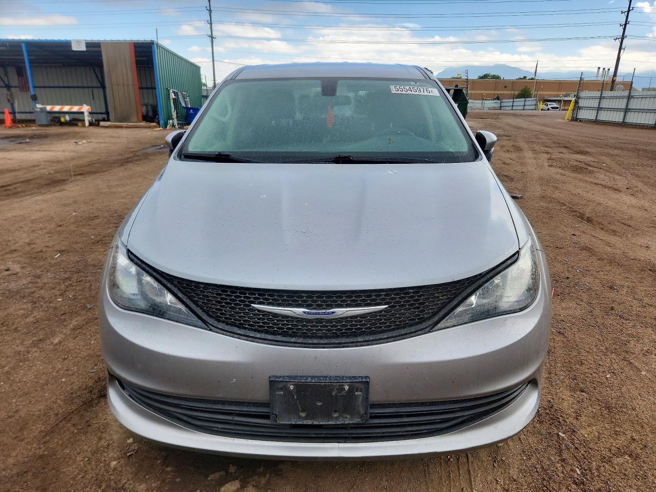 2020 Chrysler Voyager L - Фото 5