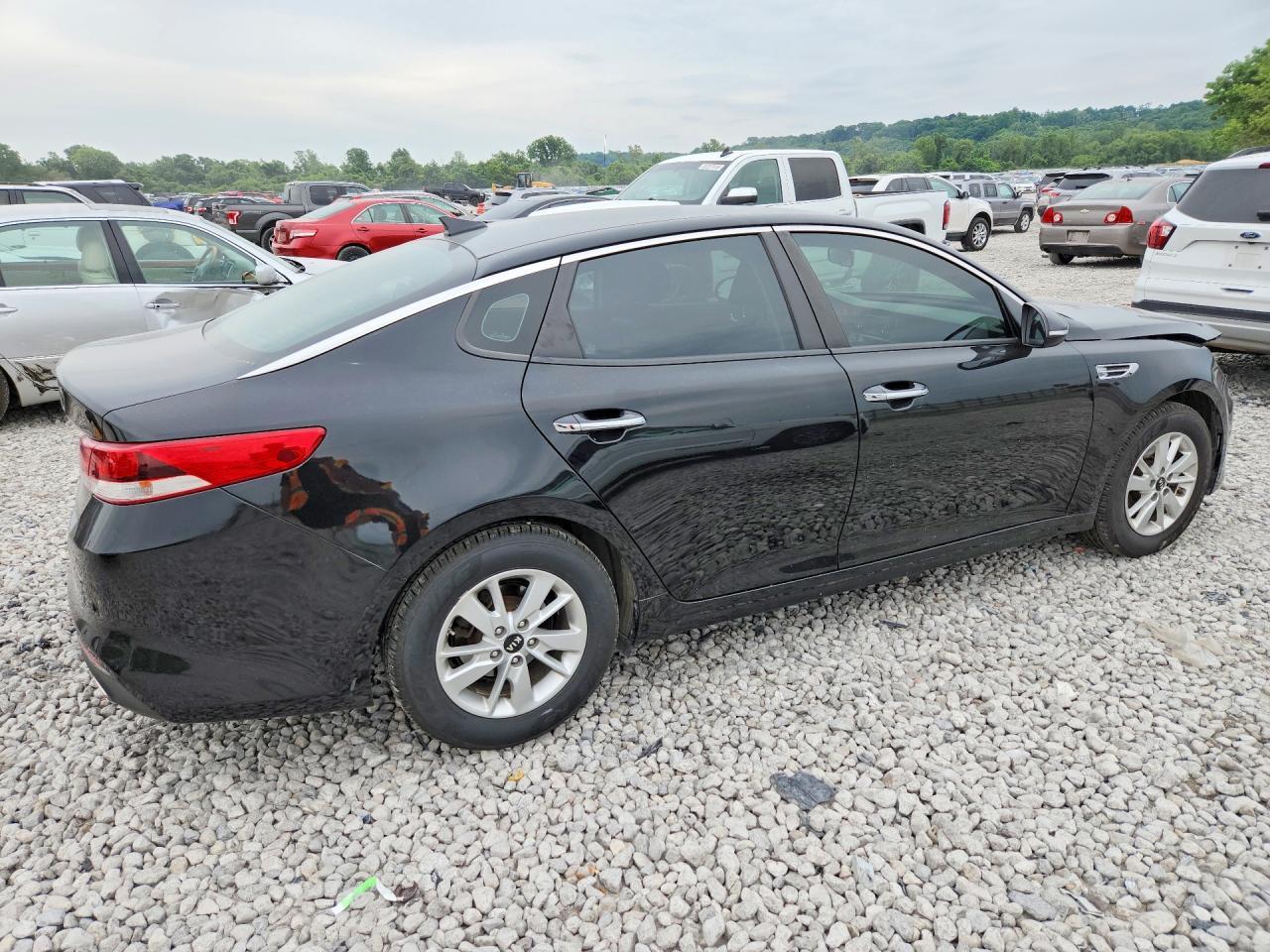2017 Kia Optima Lx - Image 3