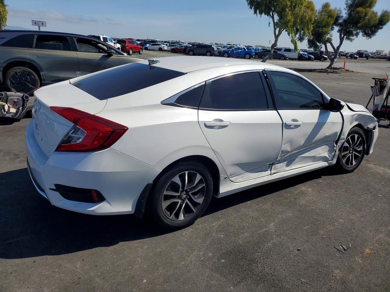 2019 Honda Civic Lx - Фото 3