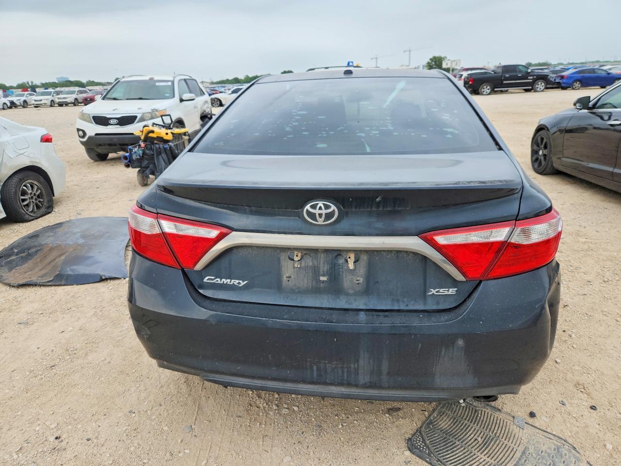 2017 Toyota Camry Xse - Фото 6