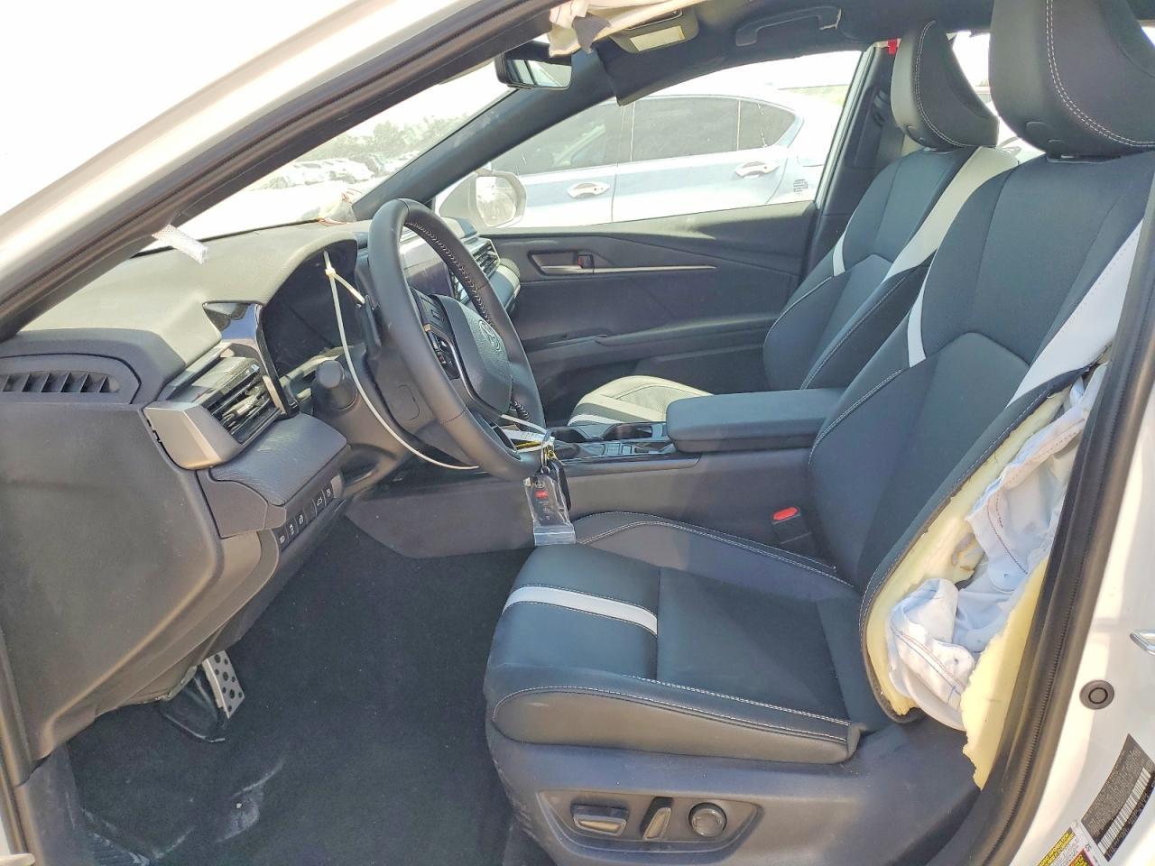 2026 Toyota Camry Se - Фото 7