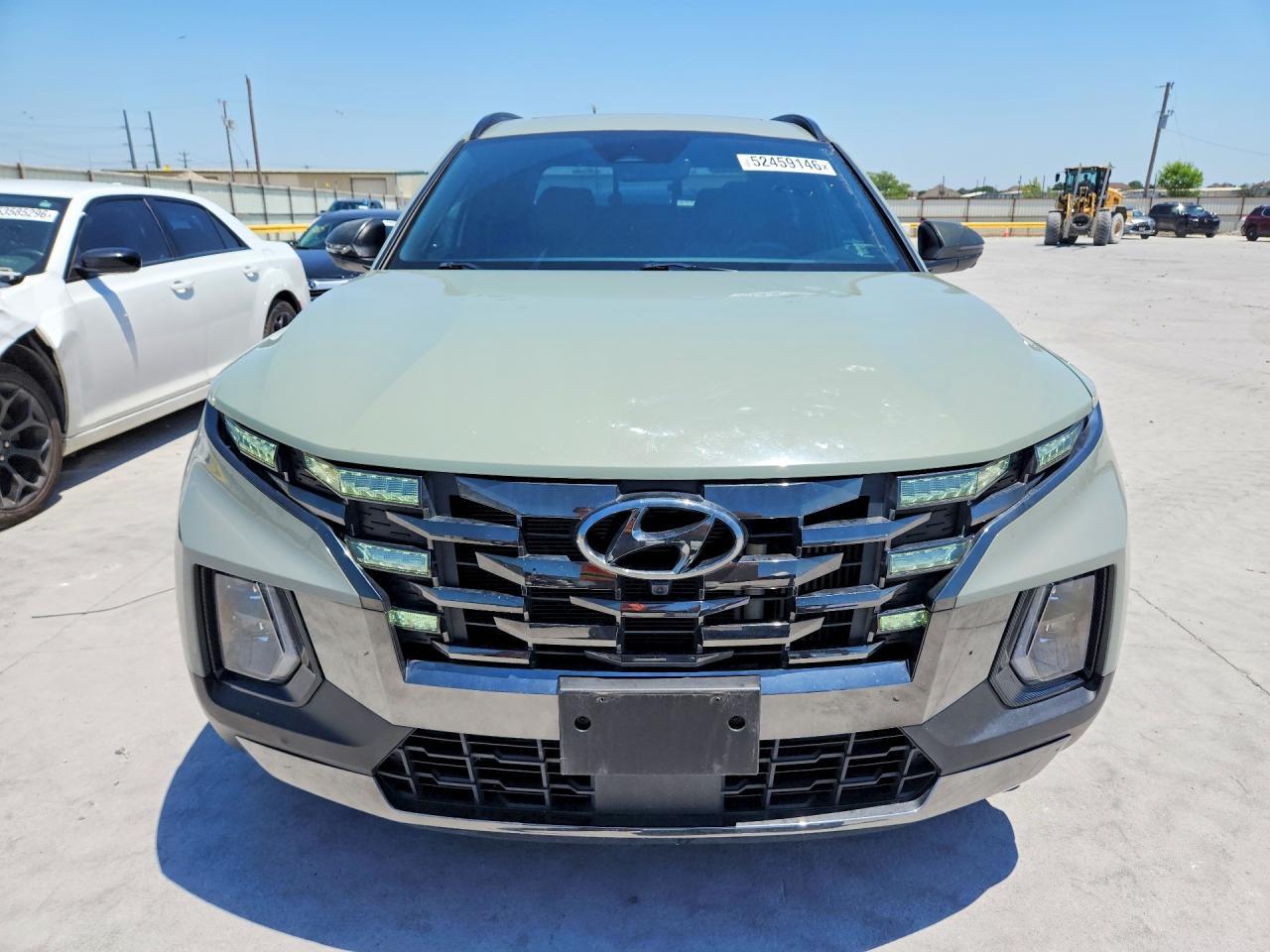 2022 Hyundai Santa Cruz Limited - Image 5