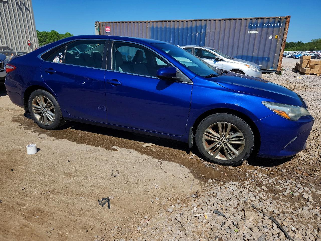 2016 Toyota Camry Se - Фото 4