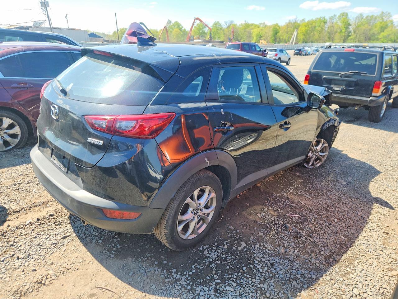 2019 Mazda Cx-3 Sport - Image 3