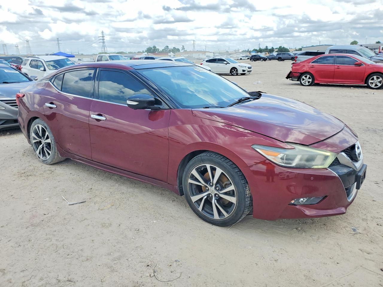 2017 Nissan Maxima Platinum - Image 4