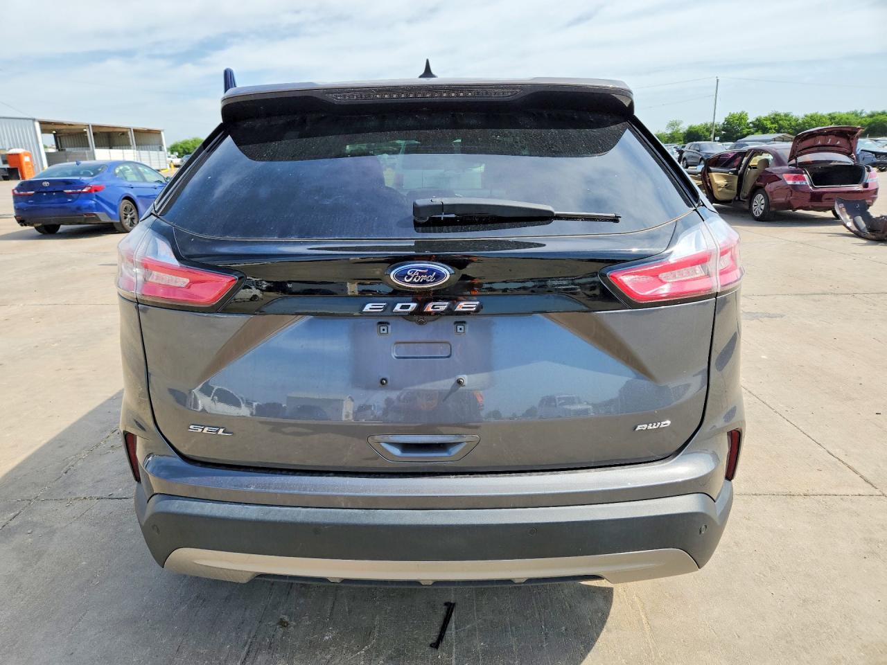 2023 Ford Edge Sel - Image 6