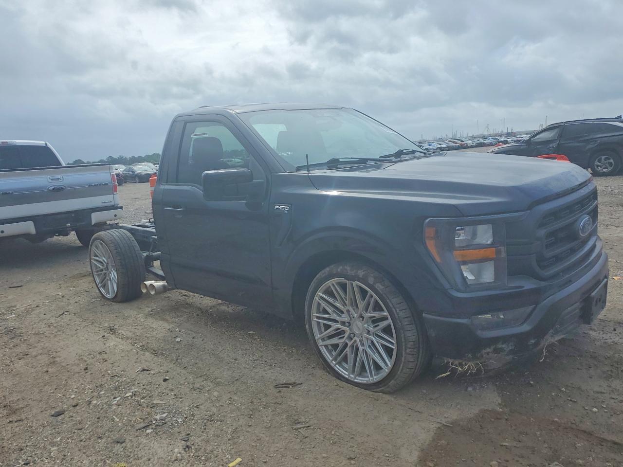 2023 Ford F150 - Фото 4