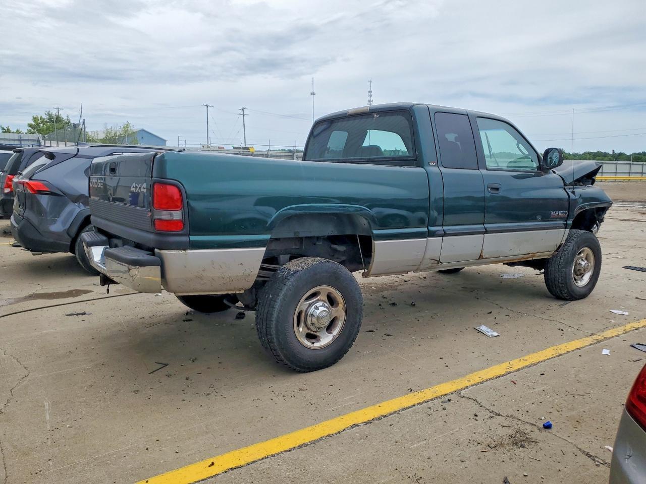 2000 Dodge Ram 2500 - Image 3