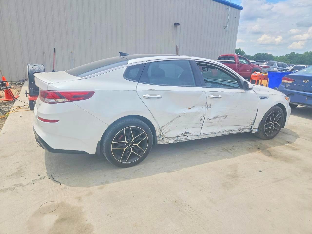 2019 Kia Optima Sxl - Фото 3