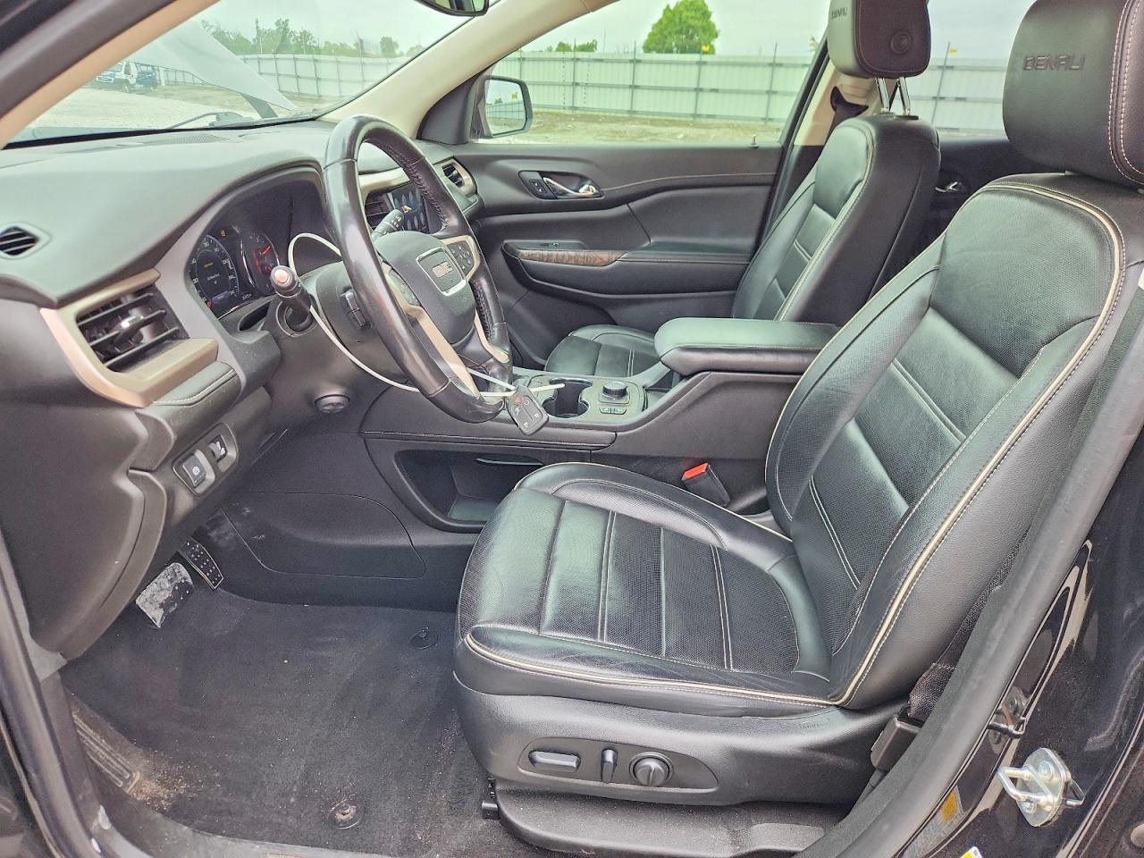 2020 GMC Acadia Denali - Фото 7