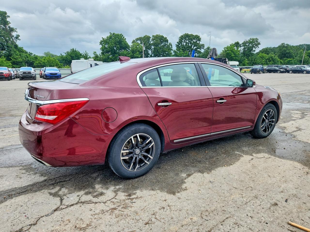 2015 Buick Lacrosse Premium - Image 3