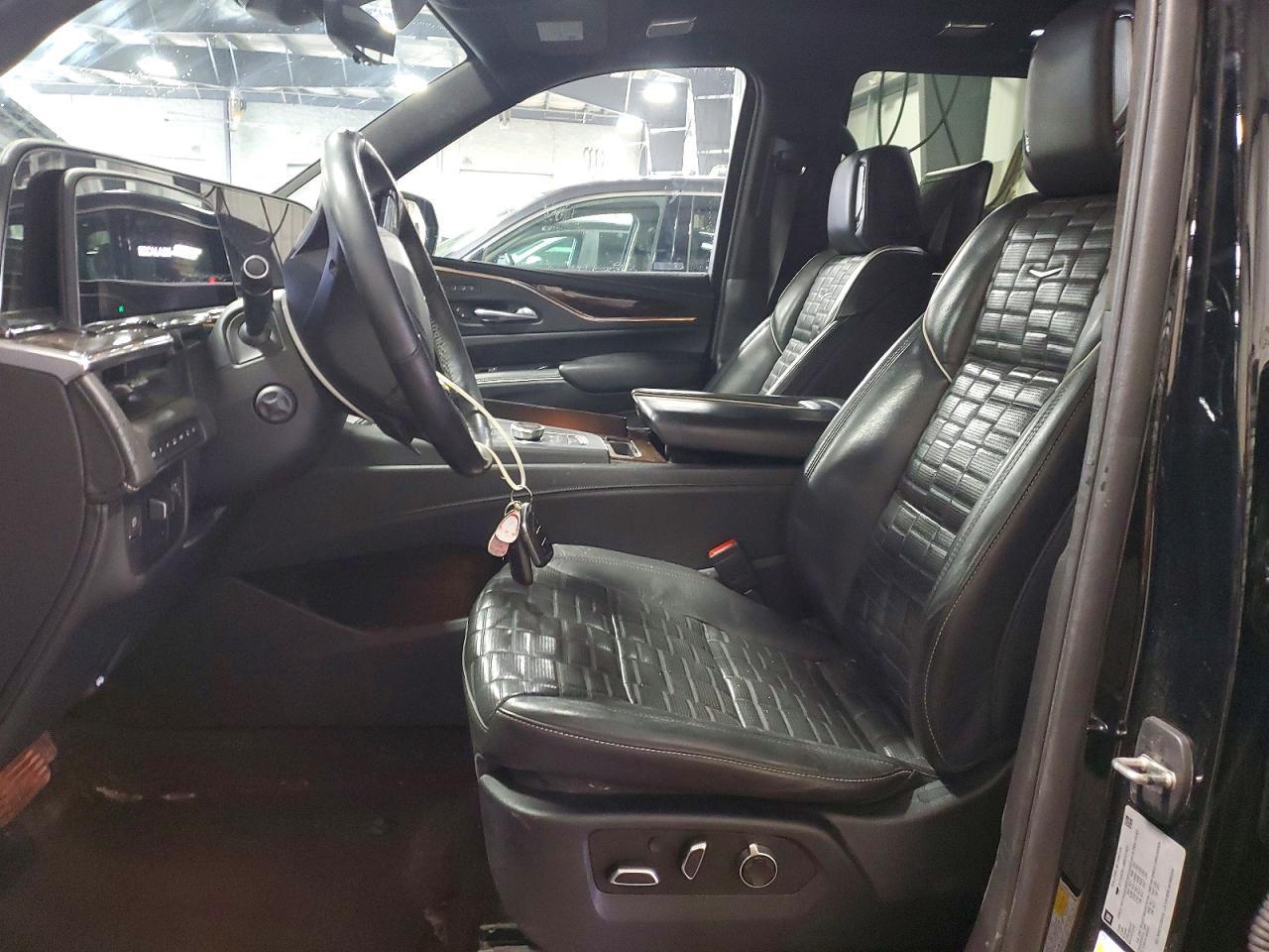 2021 Cadillac Escalade Sport Platinum - Image 7
