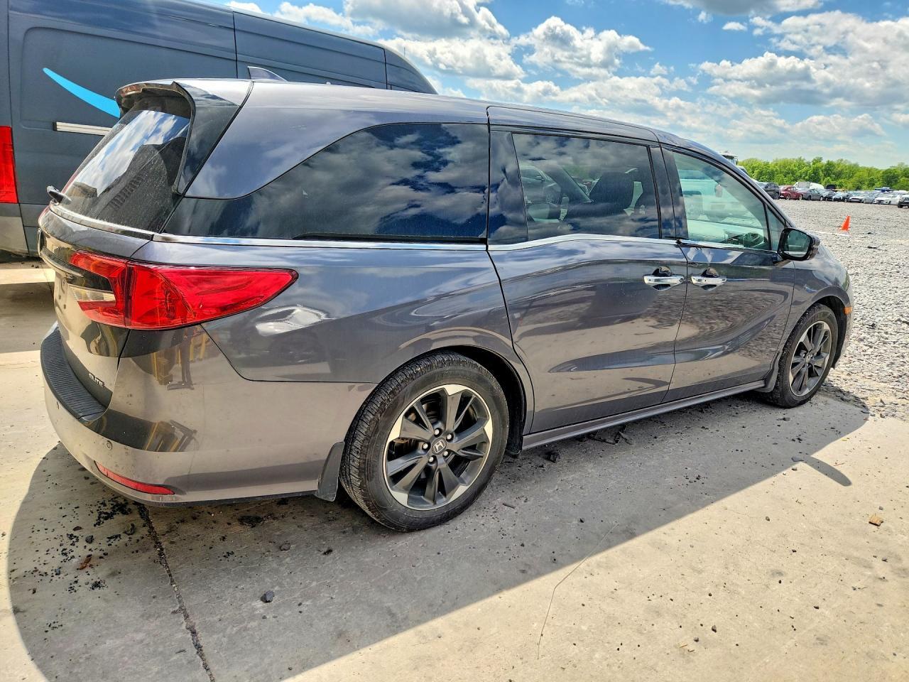 2023 Honda Odyssey Elite - Фото 3