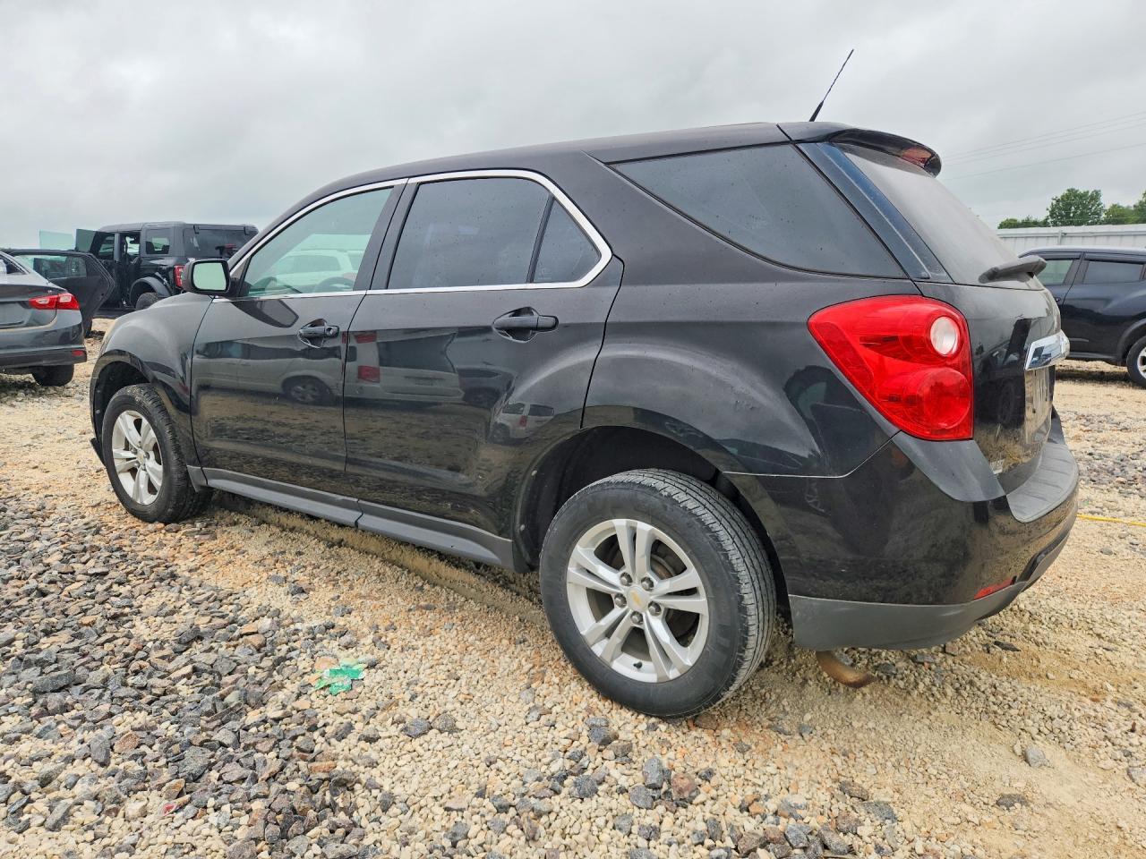 2011 Chevrolet Equinox Ls - Фото 2
