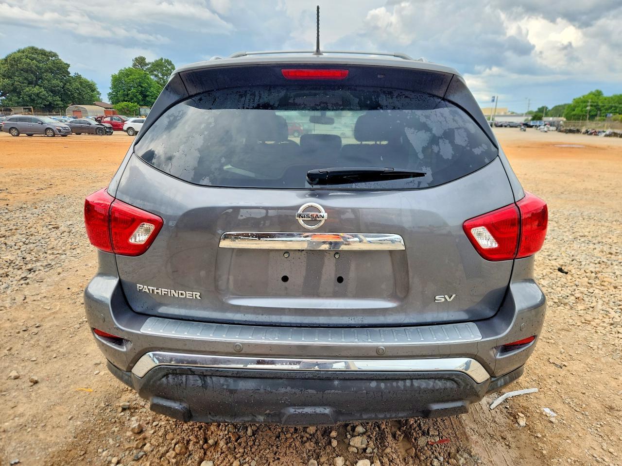 2017 Nissan Pathfinder Sv - Image 6