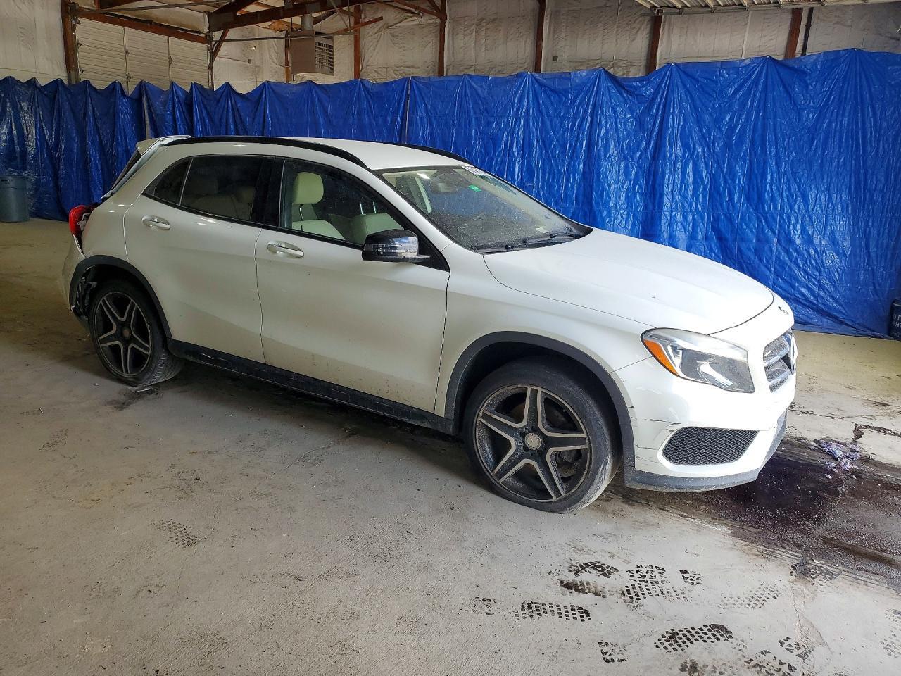 2017 Mercedes-Benz Gla 250 - Фото 4