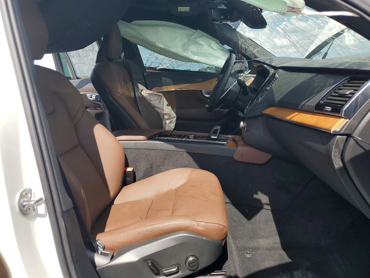 2024 Volvo Xc90 Plus - Фото 7