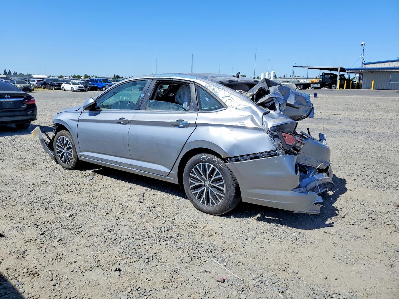 2021 Volkswagen Jetta S - Фото 2