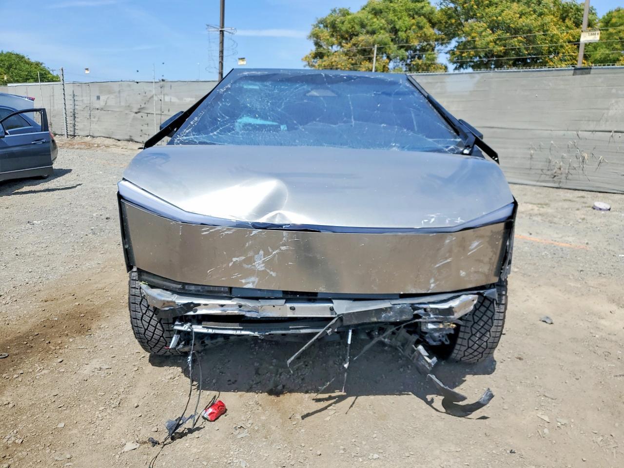 2024 Tesla Cybertruck - Фото 5