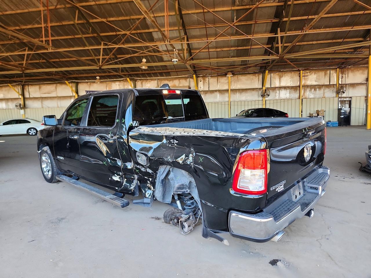 2019 Ram 1500 Big Horn - Фото 2