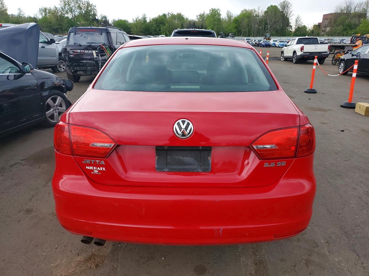 2013 Volkswagen Jetta Se - Image 6