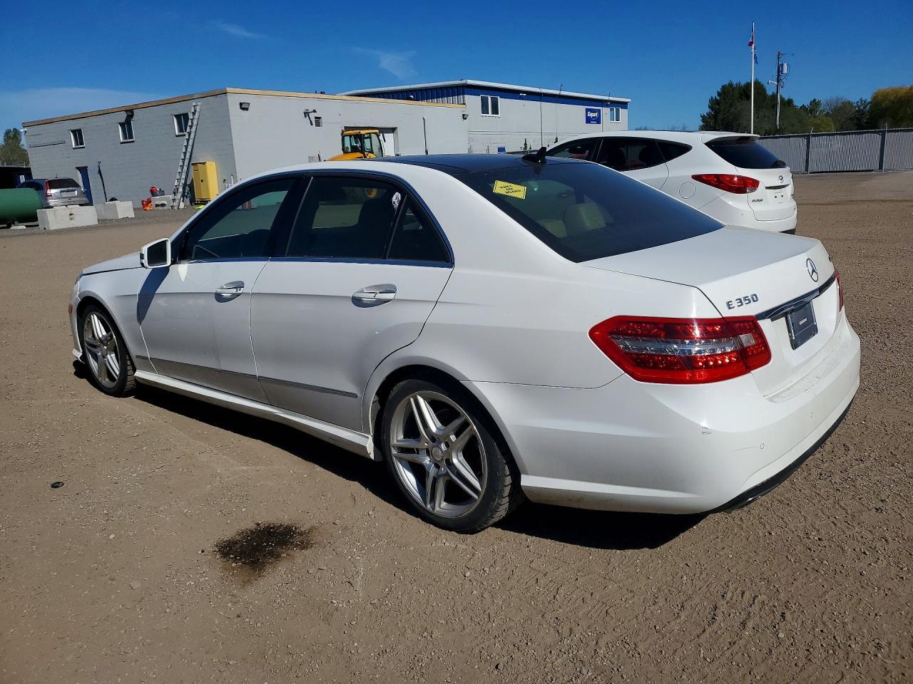 2013 Mercedes-Benz E 350 4Matic - Фото 2