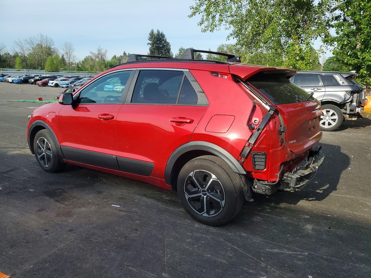 2024 Kia Niro Ex - Image 2