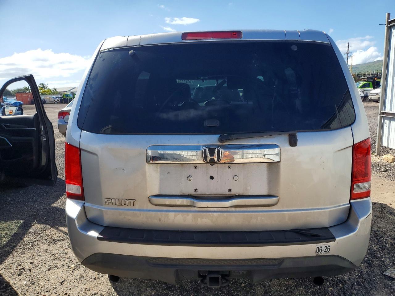 2014 Honda Pilot Lx - Image 6