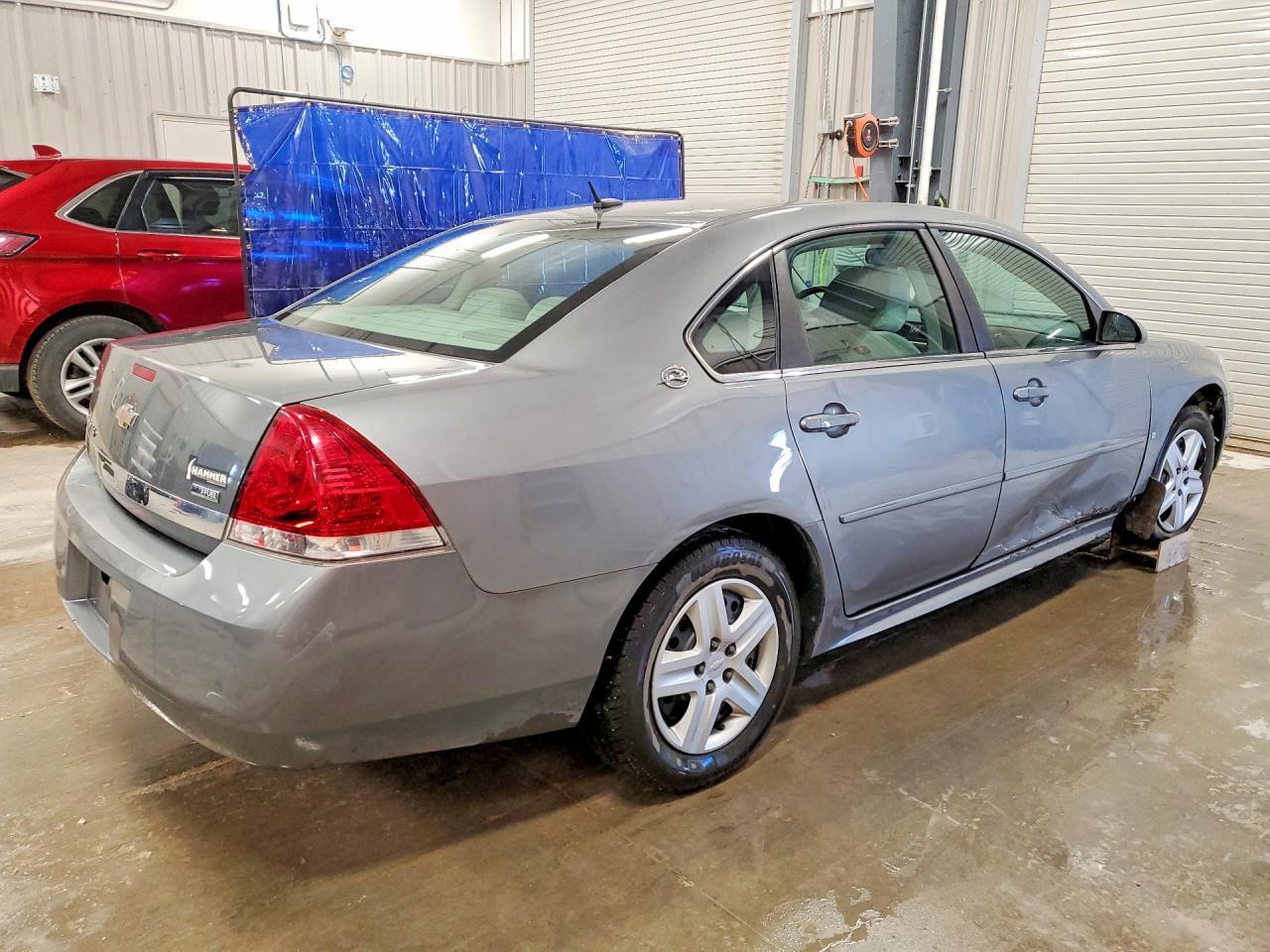 2009 Chevrolet Impala Ls - Фото 3