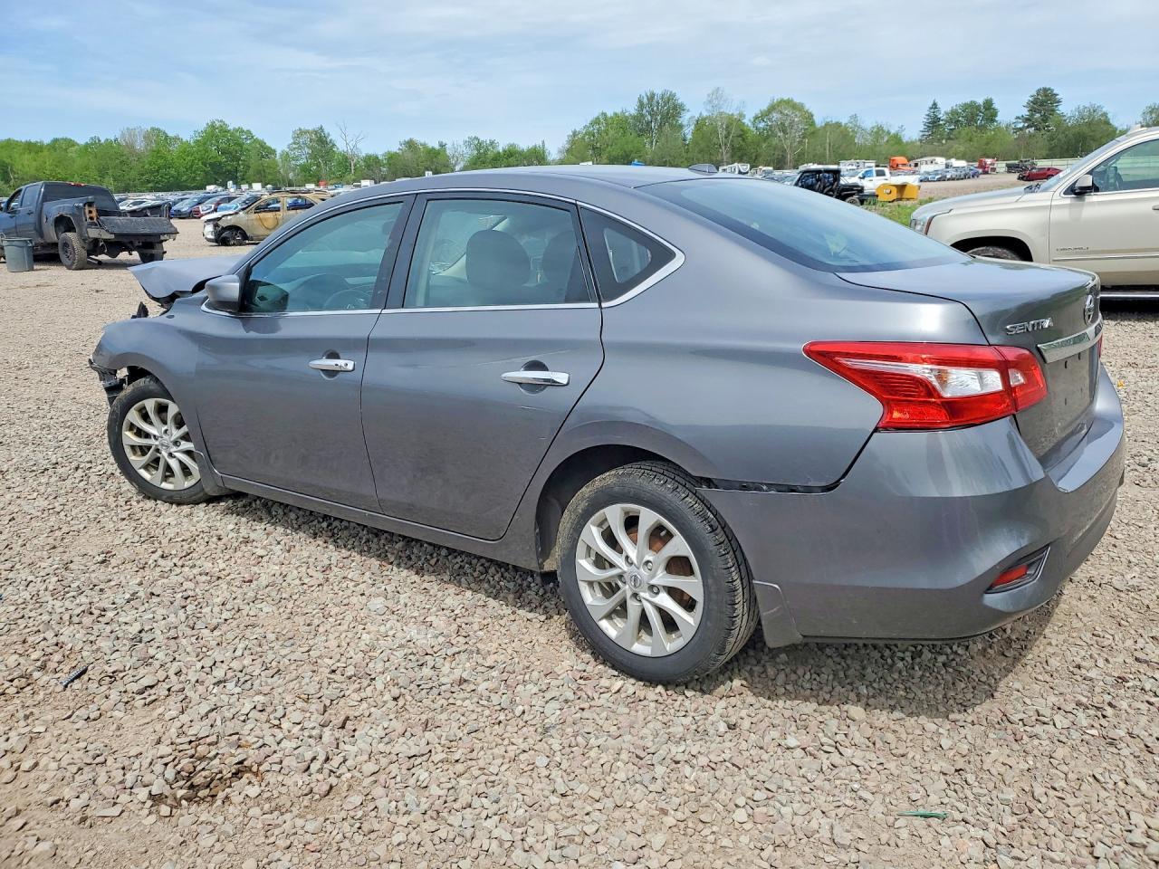 2018 Nissan Sentra Sv - Фото 2