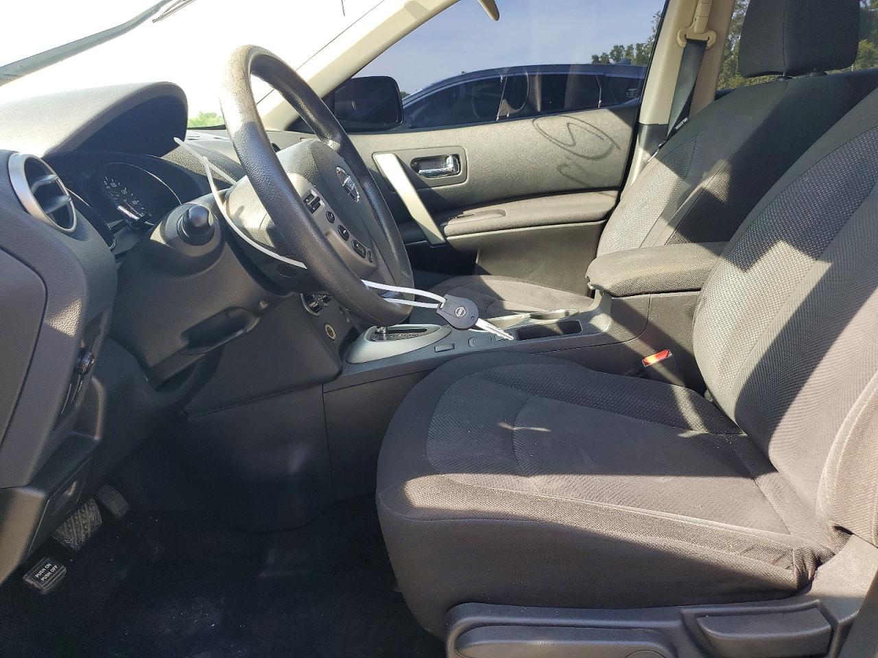 2015 Nissan Rogue Select S - Image 7