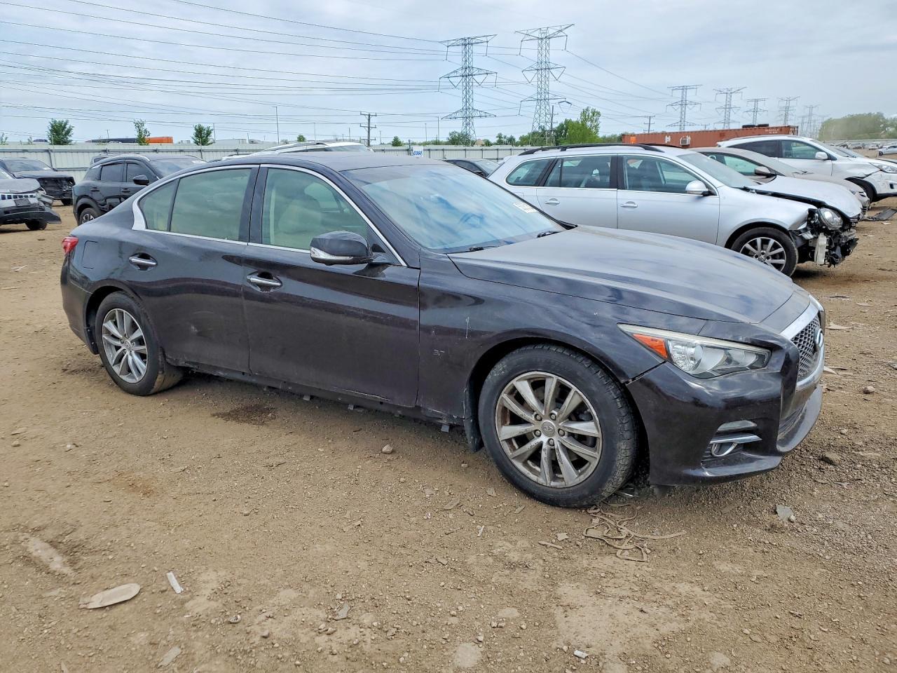 2015 Infiniti Q50 Premium - Фото 4