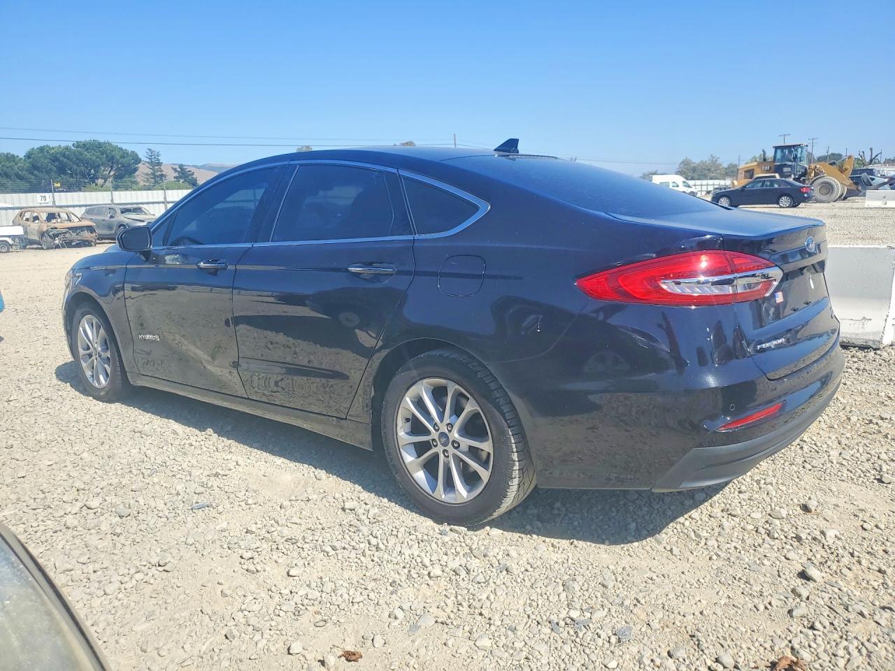 2019 Ford Fusion Sel - Фото 2