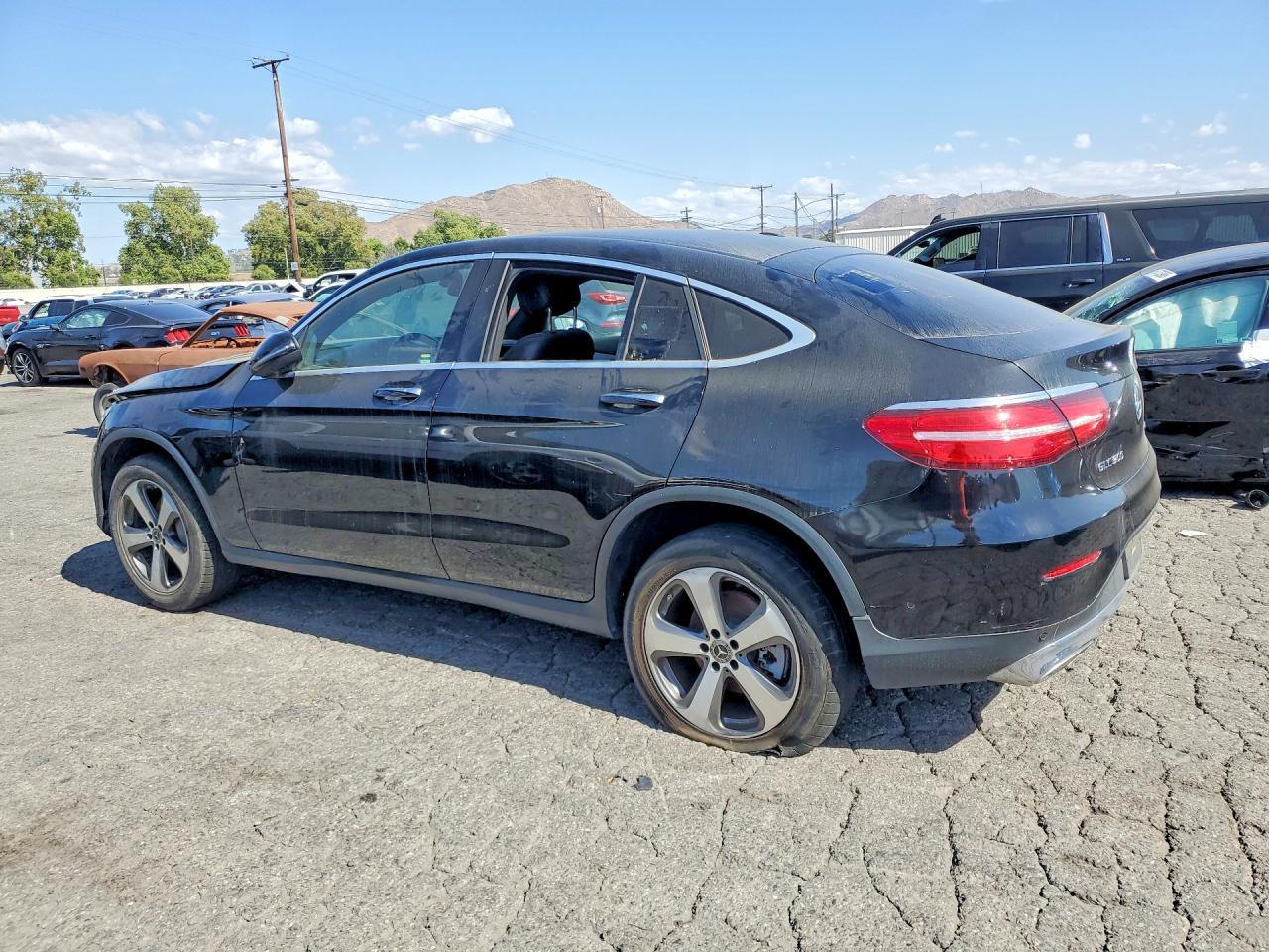 2019 Mercedes-Benz Glc Coupe 300 4Matic - Фото 2