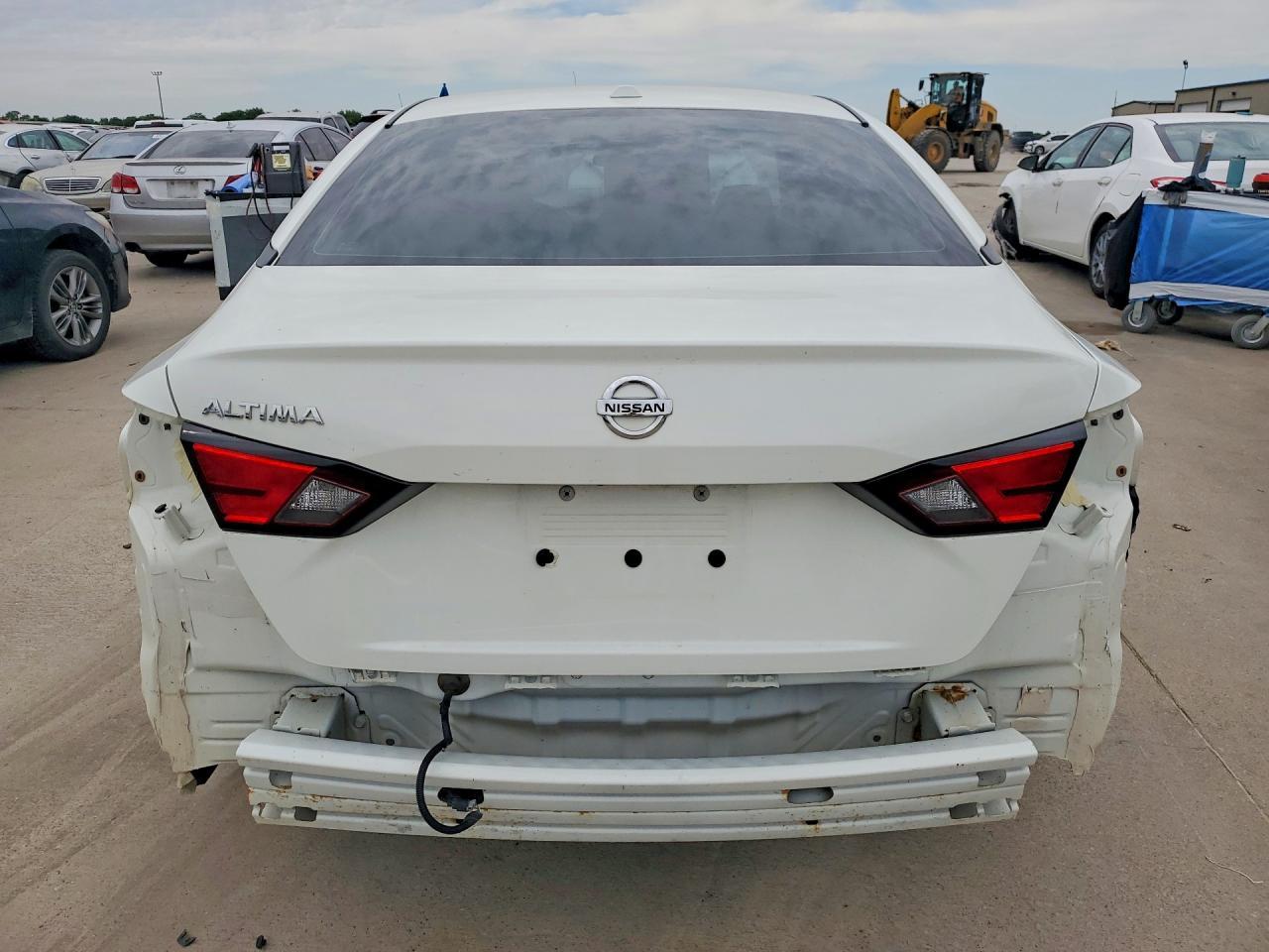 2019 Nissan Altima S - Фото 6