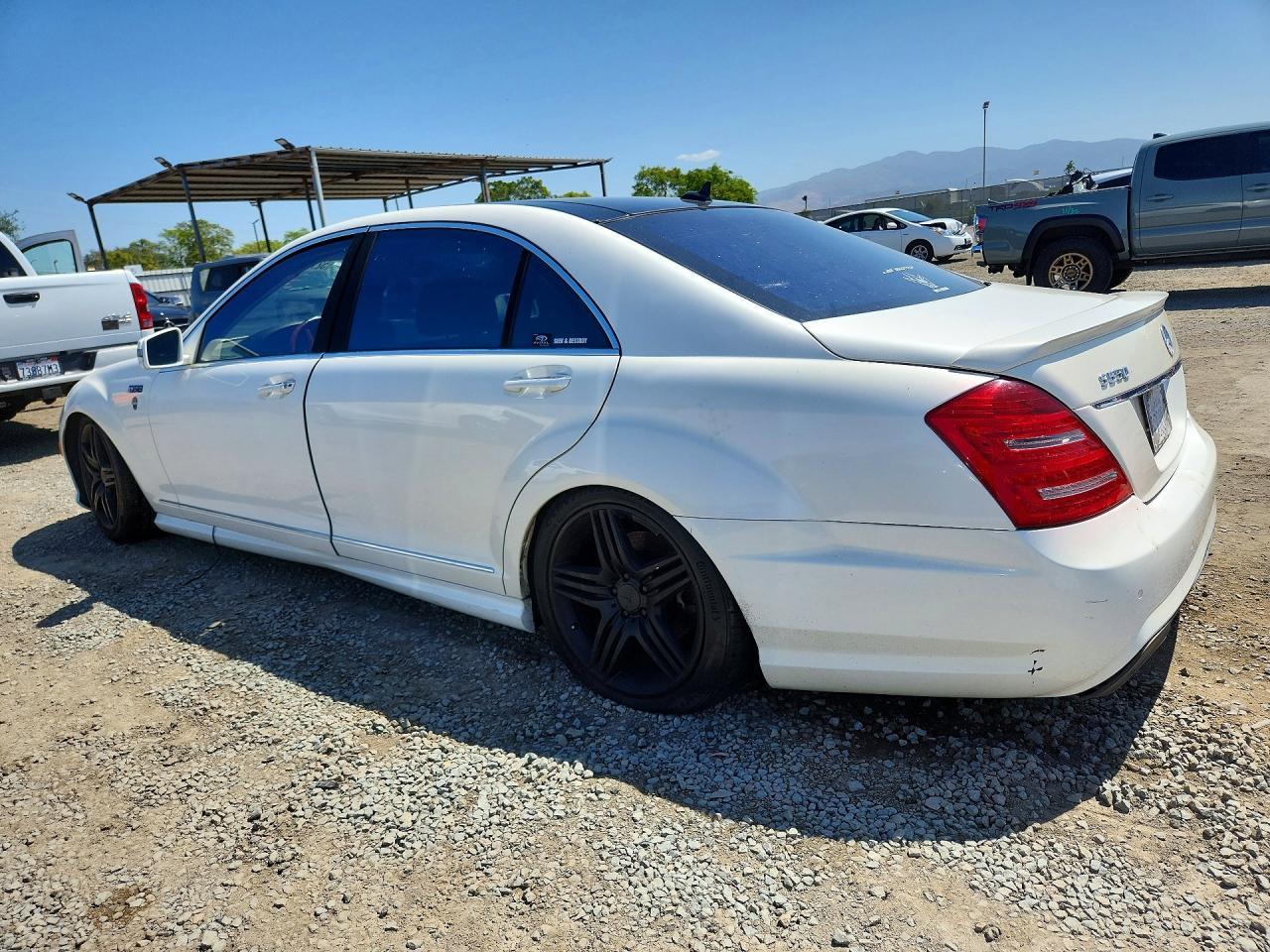 2013 Mercedes-Benz S 550 - Image 2