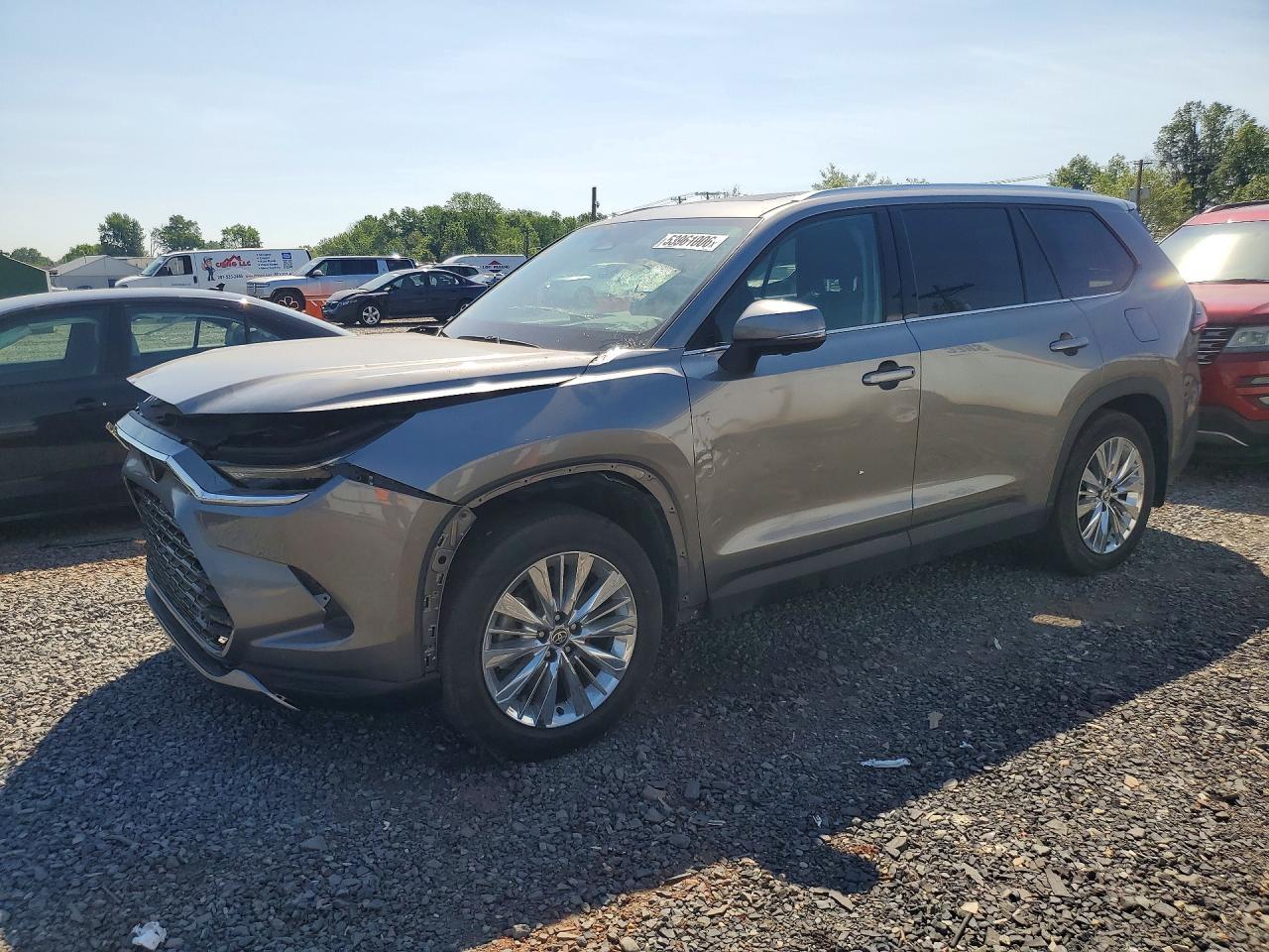 2025 Toyota Grand Highlander Platinum
