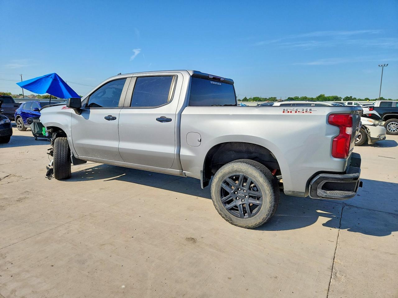 2023 Chevrolet Silverado K1500 Lt Trail Boss - Фото 2