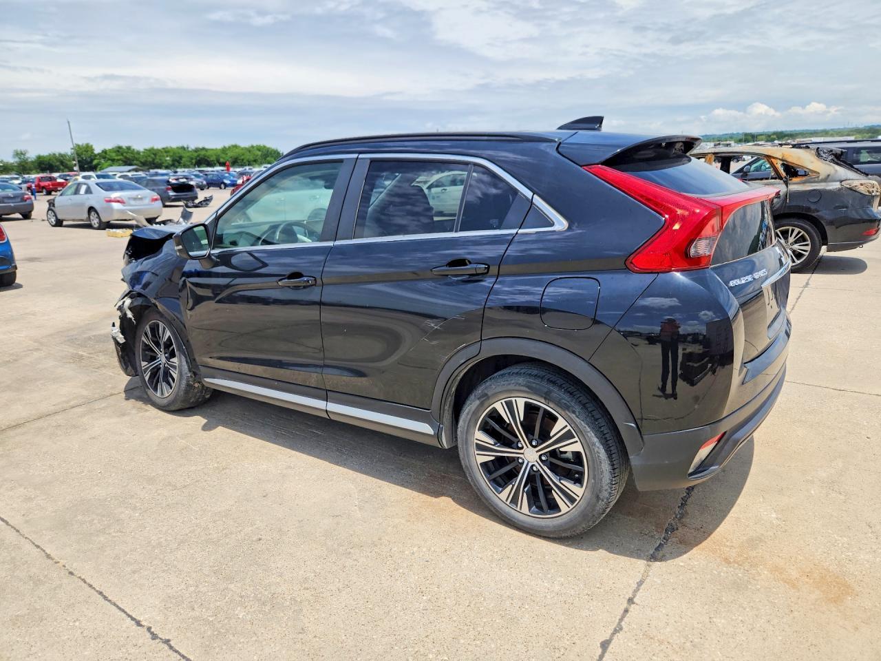 2020 Mitsubishi Eclipse Cross - Image 2