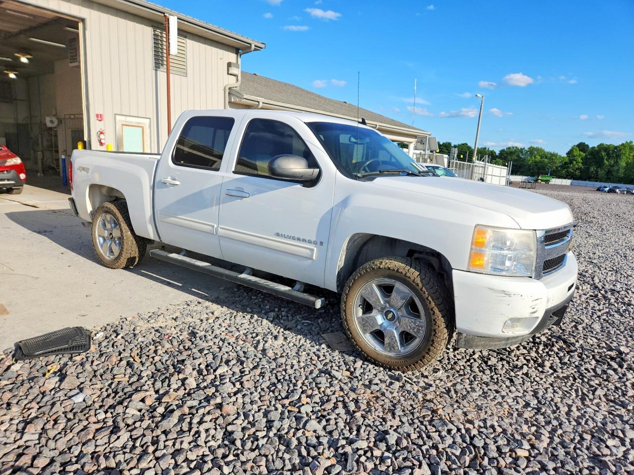 2009 Chevrolet Silverado K1500 Ltz - Image 4