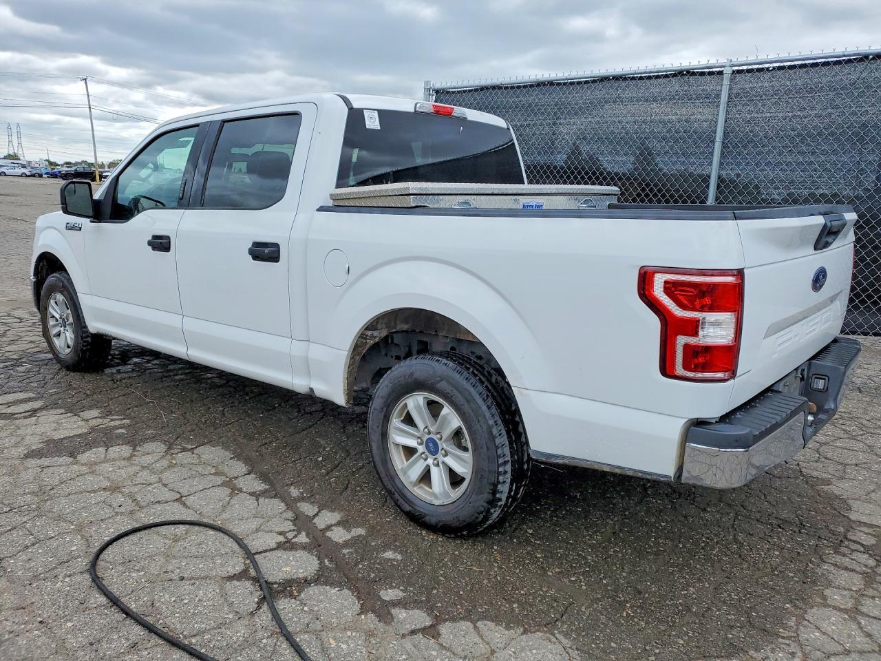 2020 Ford F150 Supercrew - Фото 2