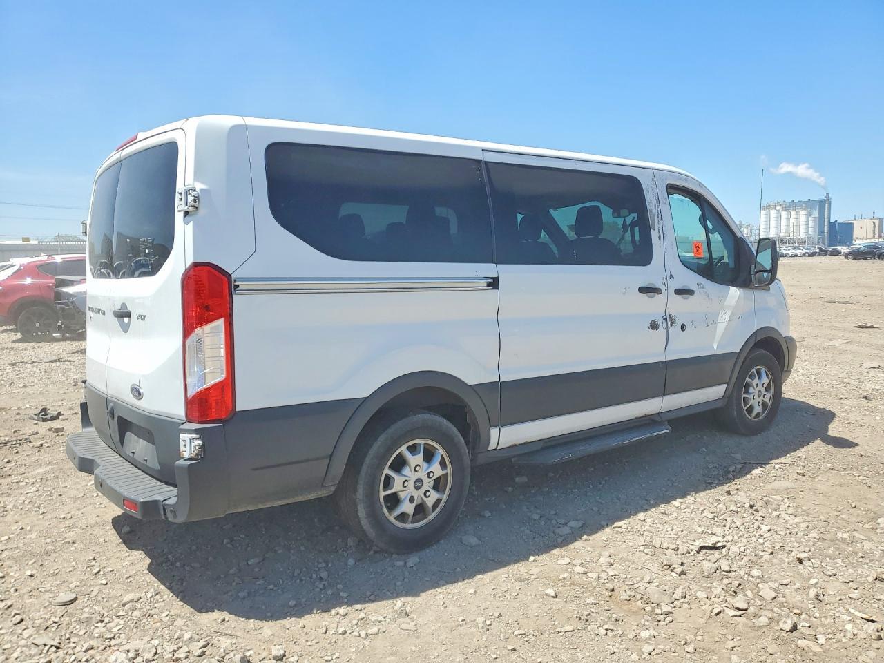 2015 Ford Transit T-150 - Image 3