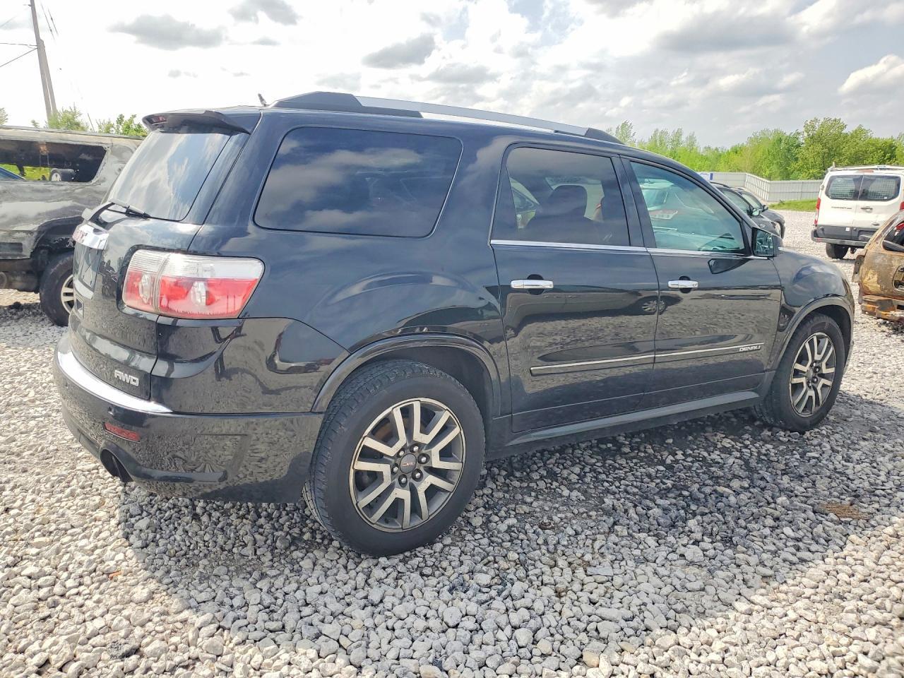 2012 GMC Acadia Denali - Фото 3